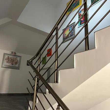 бутик ресторант брасери и релакс зона сажитариус