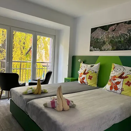 бутик ресторант брасери и релакс зона сажитариус 4* كيوستينديل